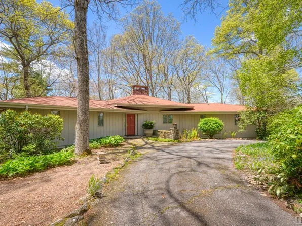 230 Lucerne Drive, Highlands, NC 28741