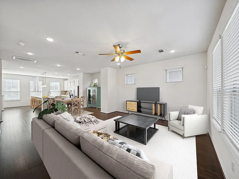 8604 Hollyoaks Creek Ln — Photo 4