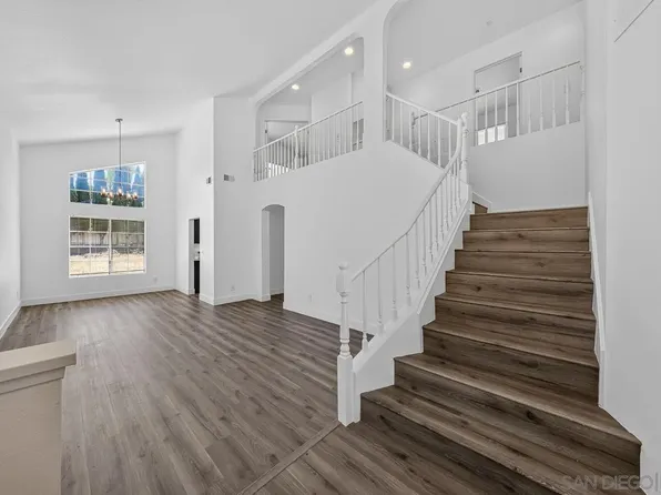 7125 Penara Ct, San Diego, CA 92126