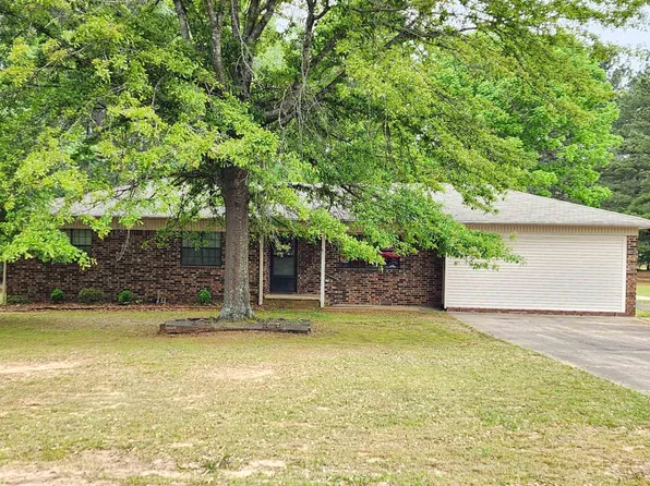 9419 Redfield Dr, Cabot, AR 72023