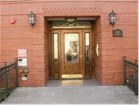 Rented by Douglas Elliman | media 25