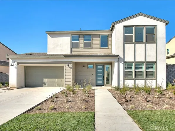 15842 Butterfly Dr, Fontana, CA 92336