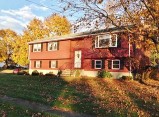 40 Cornell Cir, East Hartford, CT 06108