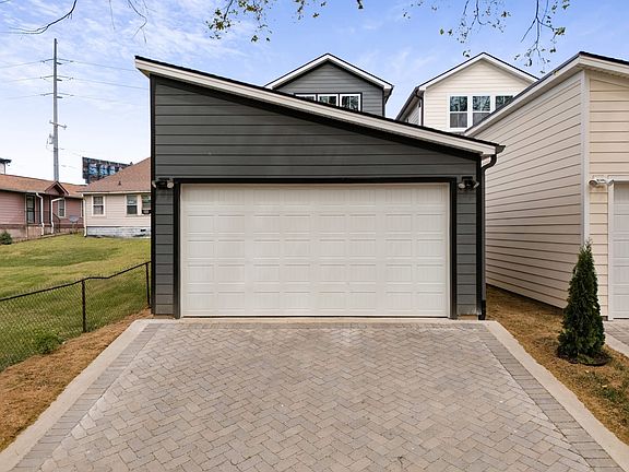 5th image of 151A Fain St #1L