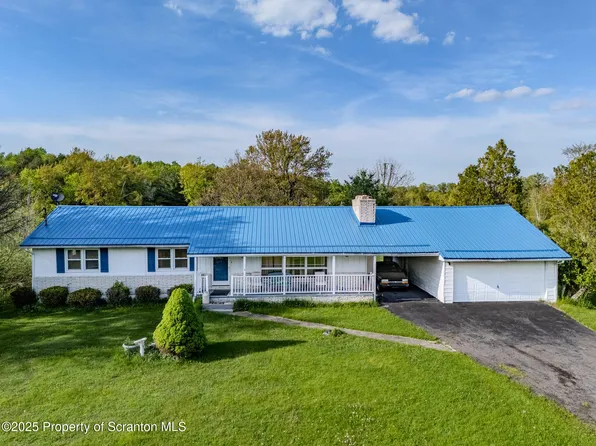 505 Yedinak Ln, Madison Township, PA 18444