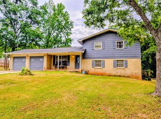 210 Yellowleaf Dr, Enterprise, AL 36330