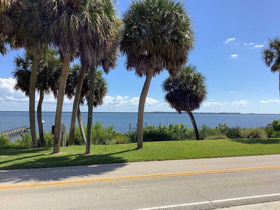 1st image of 3125 S Indian River Dr