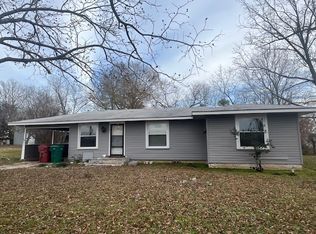 141 Mount Vernon Rd, Bogata, TX 75417