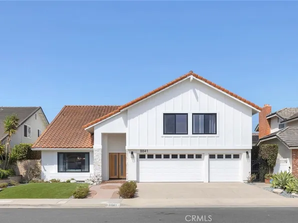 8841 Seaspray Dr, Huntington Beach, CA 92646