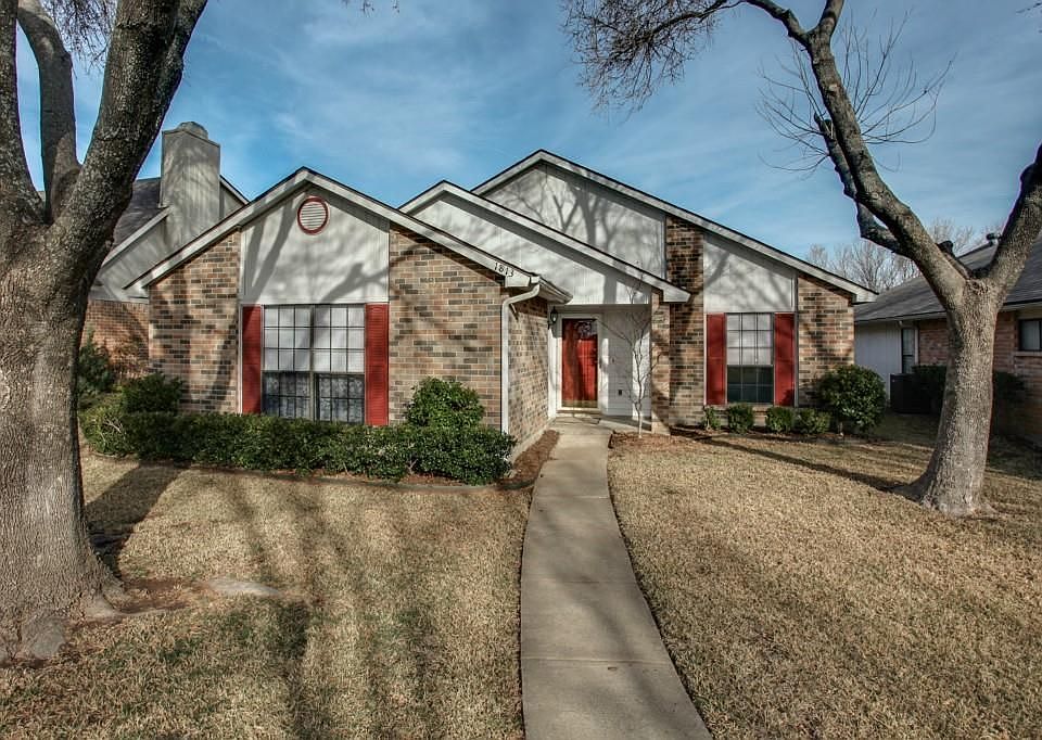 1st image of 1813 Willow Creek Ct
