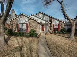1813 Willow Creek Ct, Garland, TX 75040