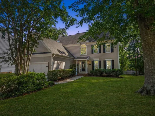 2108 Osprey Cir, Raleigh, NC 27615