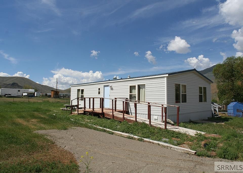 1st image of 23496 Highway 75