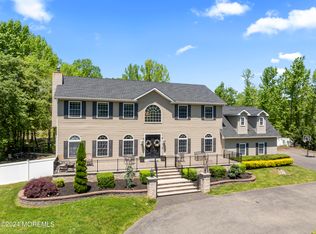 595 Tennent Rd, Manalapan, NJ 07726