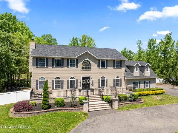 595 Tennent Road, Manalapan, NJ 07726