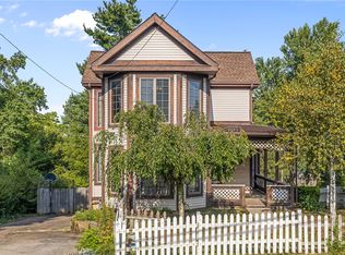 1007 Maple Ave, West Alexander, PA 15376