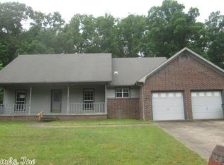 45 Sunset Ln, Cabot, AR 72023