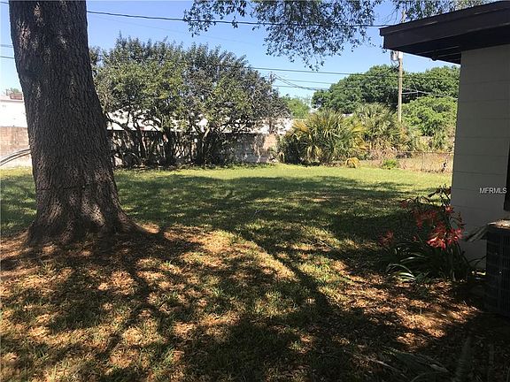 3rd image of 5745 Crane Pl