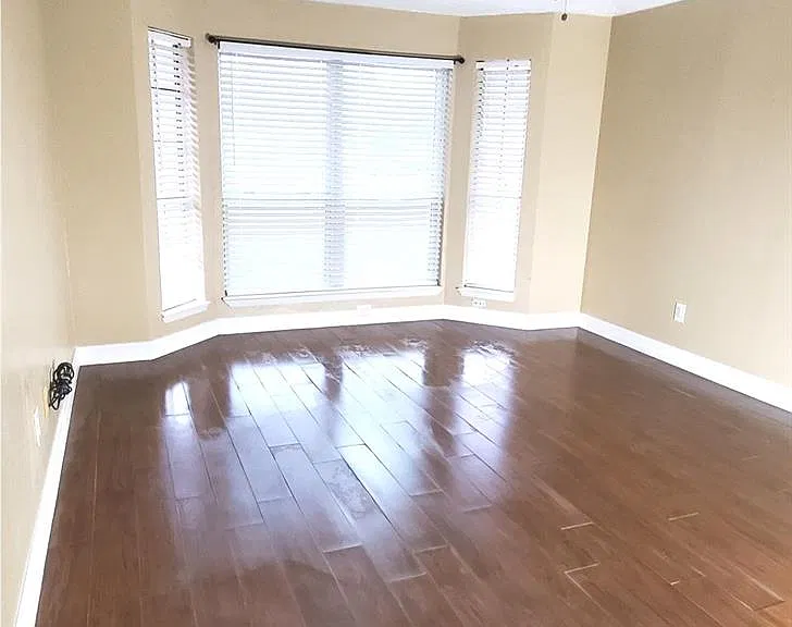 6705 Dinner Creek Ct — Photo 10