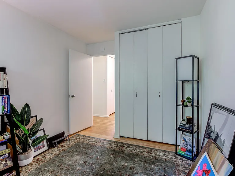5485 Vicaris St #1 — Photo 7