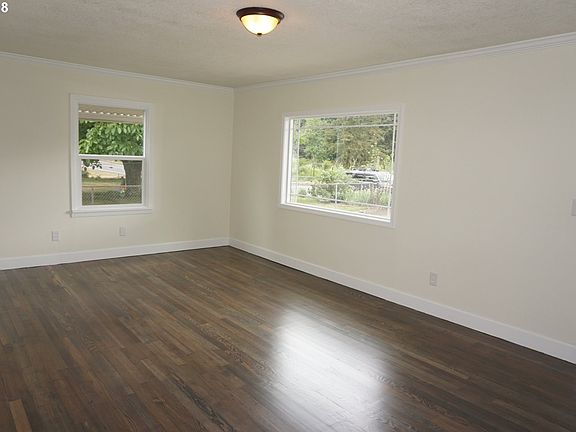 5th image of 5302 NE Hazel Dell Ave