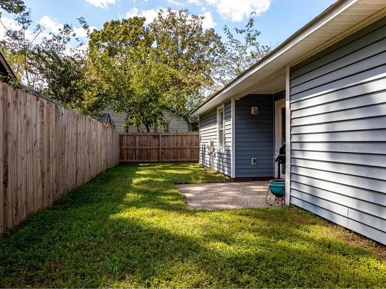 6909 Timberwood Dr — Photo 18