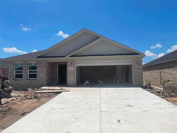 1841 Topaz Rd, Pryor, OK 74361