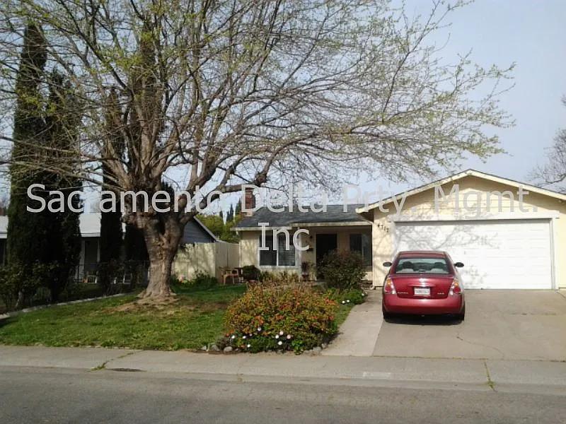 4717 Monet Way photo 1