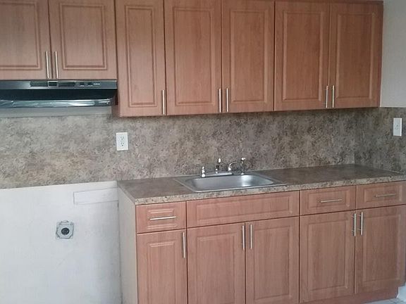 2nd image of 1001 NE 80th St APT 1
