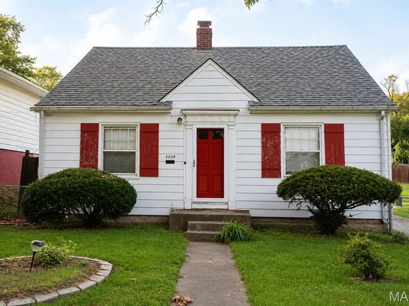1208 Brown St, Alton, IL 62002