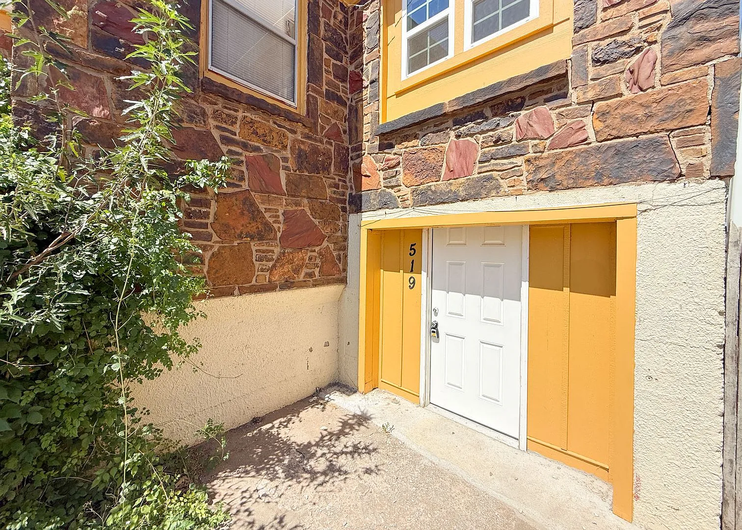 Basement Apartment in SW OKC — Photo 2
