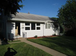 1696 Wisconsin Ave, Dubuque, IA 52001