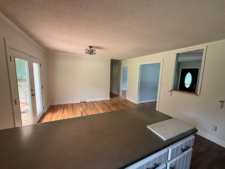 106 Brookwood Dr — Photo 9