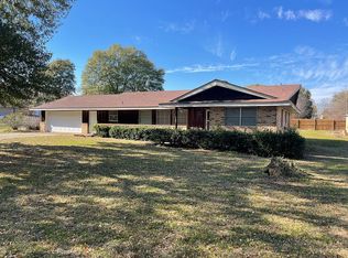 461 N Spring Rd, Atoka, OK 74525