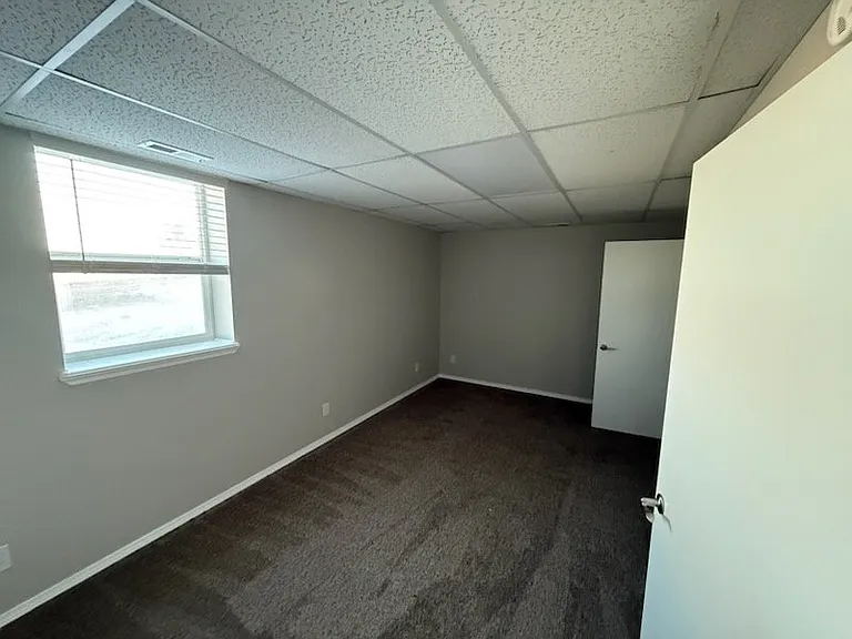2227 Redlands Pkwy — Photo 10
