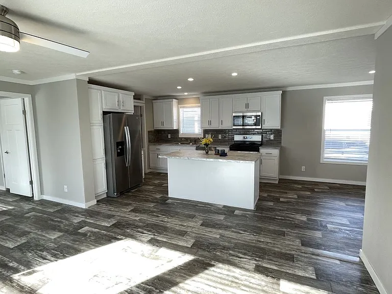 3405 Sinton Rd #105 — Photo 8