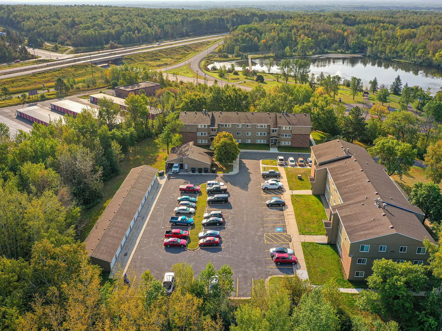 Eastview Apartments — Photo 3