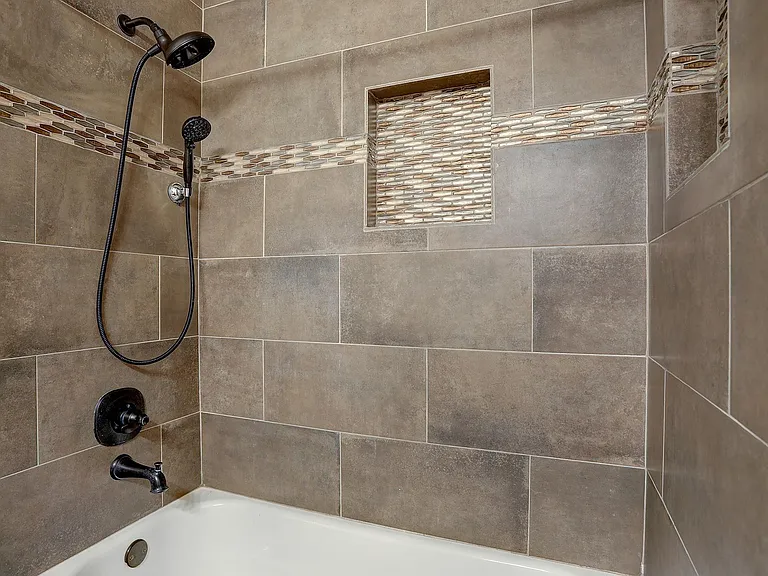 223 Sunset Colony Dr — Photo 24