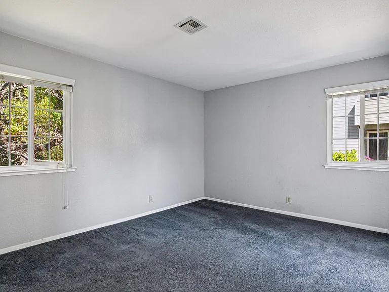 600 Canyon Oaks Dr #F — Photo 23