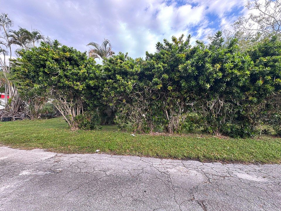 1st image of 4445 Morrison Avenue