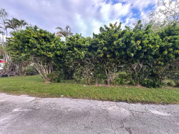 4445 Morrison Avenue, Greenacres, FL 33463