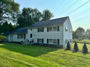 345 Edward Ct, Orange, CT 06477