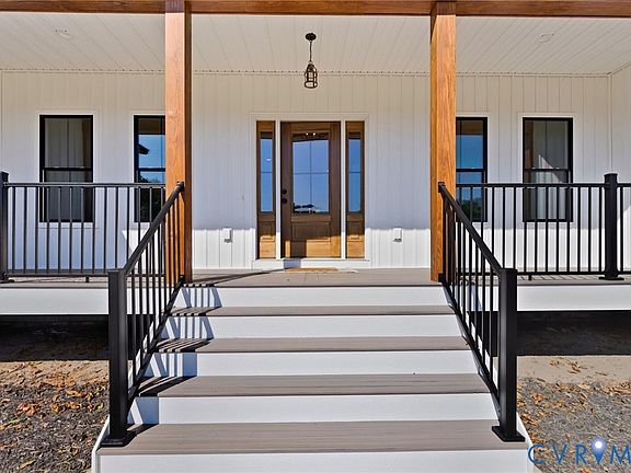 3rd image of 7376 River Rd