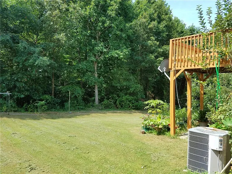 479 Briarfield Xing — Photo 32