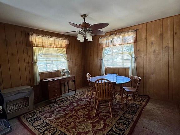 5th image of 823 Elliott Rd