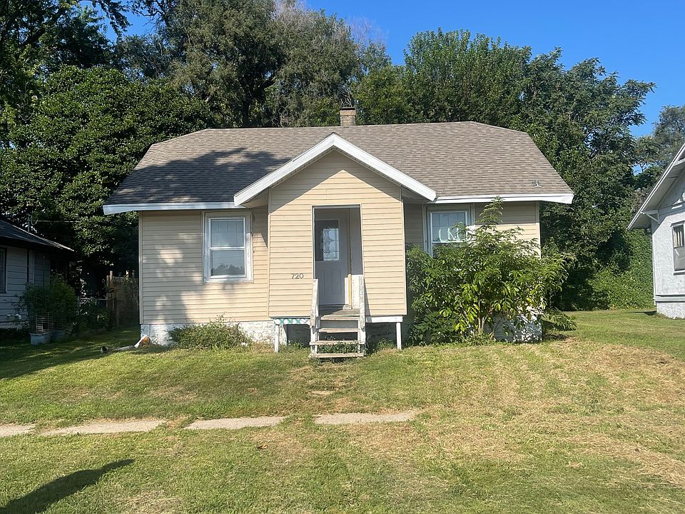1st image of 720 S 8th St