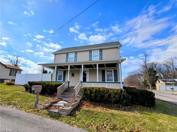 67652 Elizabeth St, Saint Clairsville, OH 43950