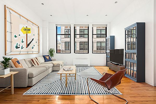 1st image of 115 4th Ave APT 3F