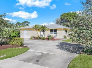 761 91st Ave N, Naples, FL 34108