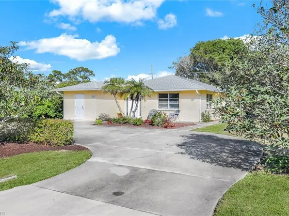 761 91st AVE N, NAPLES, FL 34108